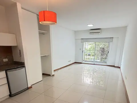 Departamento en Alquiler en Caballito Sur, $ 570.000