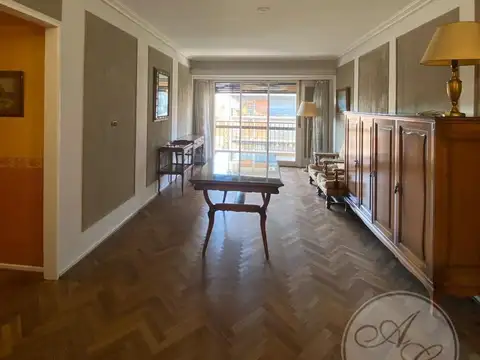 Avenida La Plata 100