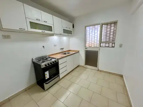 Departamento en Venta en Villa Raffo, USD 110.000