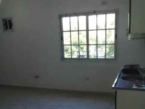 Av. del Libertador 300, Piso 2
