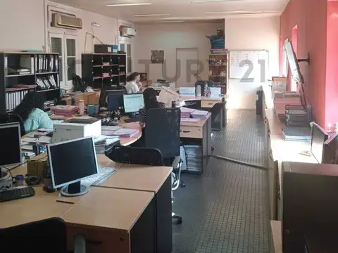 Venta Oficina Monserrat 162m2 impecable