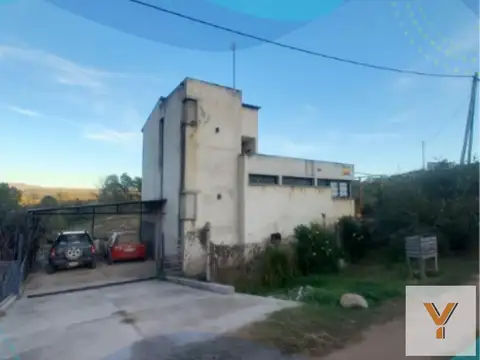 Casa en venta - 2 Dormitorios 1 Baño - Villa Santa Cruz del Lago