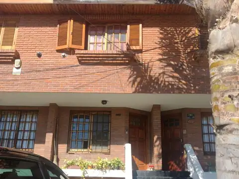 Casa  en Venta ubicado en Quilmes Oeste, Quilmes, G.B.A. Zona Sur - SVN0159_LP583945_1