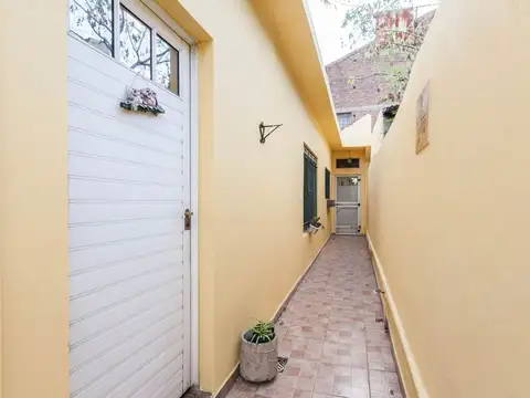 Depto Tipo Casa en Venta en Lanus Oeste, USD 90.000