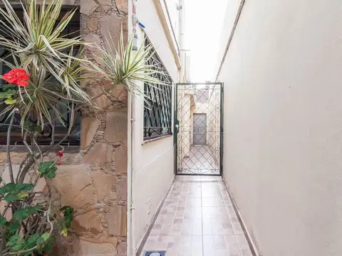 Saturnino Segurola 1100