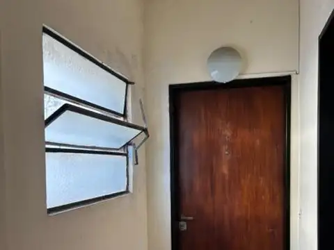 Departamento en Alquiler en Moron, $ 490.000