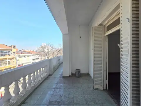 Departamento en Venta de 5 dormitorios