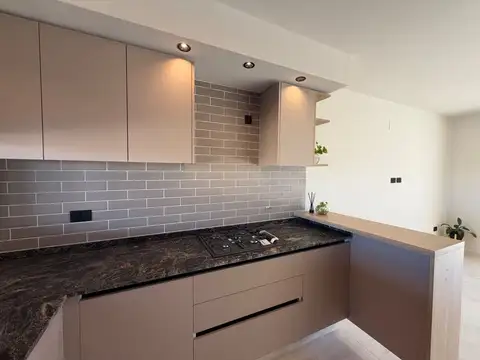 Depto Tipo Casa en Venta de 3 dormitorios