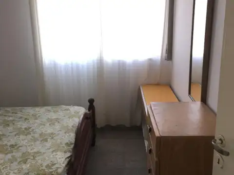 33 400