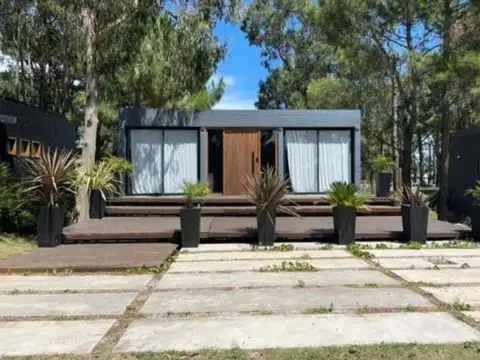 CASA VENTA COSTA ESMERALDA-BARRIO DEPORTIVO 1