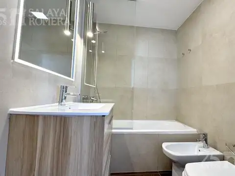Departamento en Venta en Olivos Vias/Rio, USD 224.000
