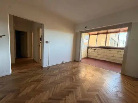 VENTA DEPARTAMENTO 2 AMBIENTES MARTINEZ CENTRO