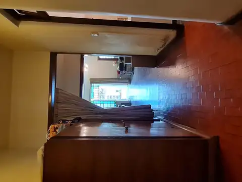 Casa - Venta - Argentina, Tres de Febrero - DEVICENZI 3765