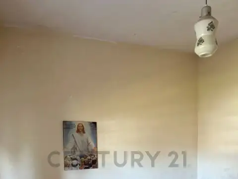 153 e/ 67 y 68 1700, Piso 0