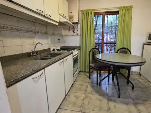 Departamento 3 ambientes con 2 baños