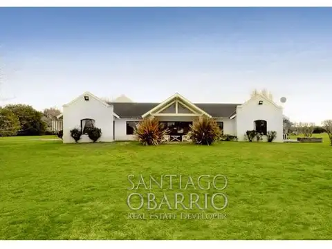 Casa en Venta de 510m2 en el Haras Argentino Farm Club 100