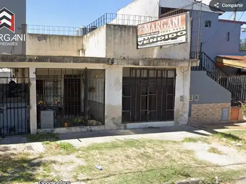 Casa 3 AMB c/ Cochera pasante + Dpto 2 AMB