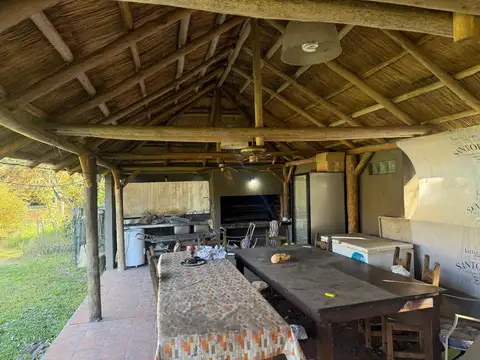 Casa 4 ambientes con 1 baño