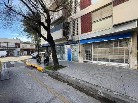 Fray Cayetano Rodriguez y Av. Gaona - Excelente Local - Venta - Caballito