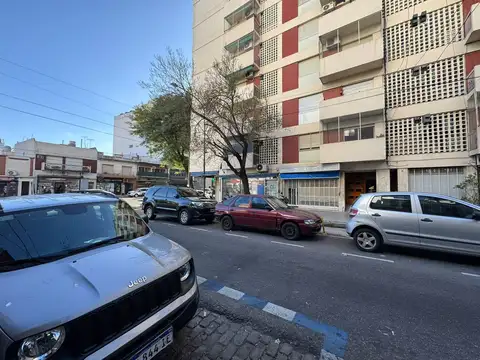 Local en Venta en Flores, USD 72.000