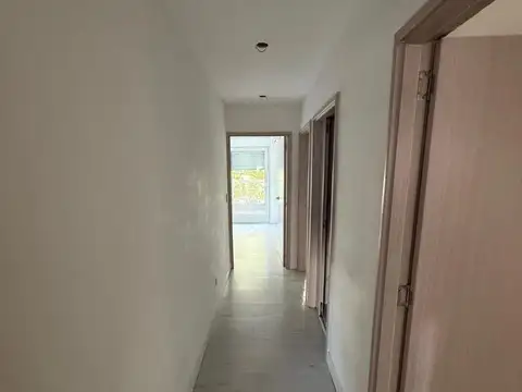 Departamento 4 Ambientes en Alquiler- Villa Luro