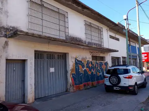 Avenida Luro al 3900