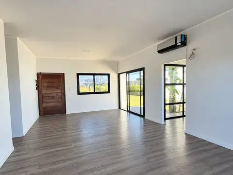 Casa en Venta en San Lorenzo Chico, USD 230.000
