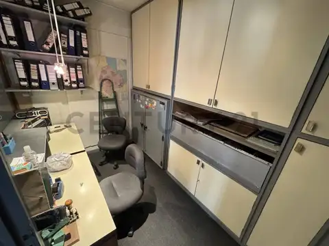 Oficina en Venta 60 años