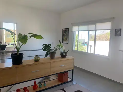 Casa venta Escobar, lote central Barrio San Matias, 3 dormitorios y pileta