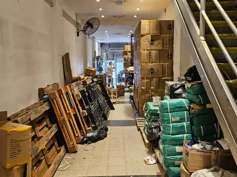 Local en Alquiler en Once, $ 5.900.000