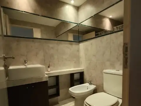 Departamento en Alquiler en Colegiales, $ 550.000
