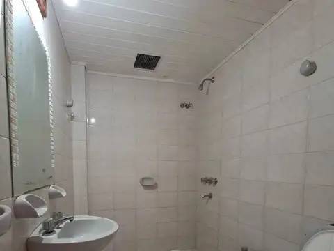 Depto Tipo Casa en Alquiler de 2 dormitorios