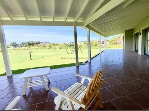 Casa en Venta en Arenas del Sur, USD 325.000