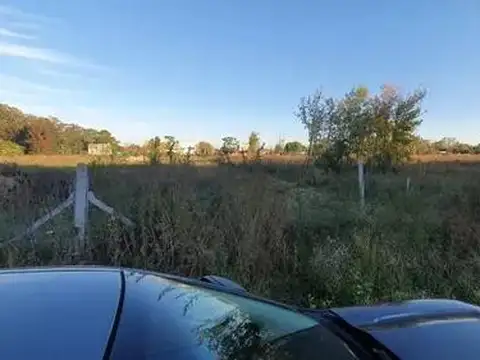 Terreno en Venta en Loma Verde, USD 28.000