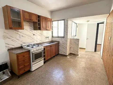 Del Valle Iberlucea 2800