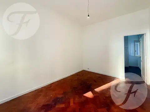 Depto Tipo Casa 2 ambientes con 1 baño
