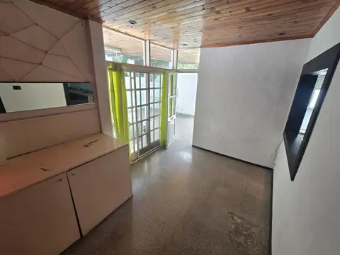 Depto Tipo Casa en Alquiler en San Isidro, $ 600.000