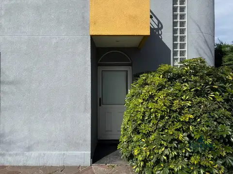 Casa Monoambiente con 2 baños