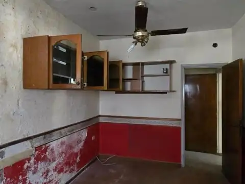 Casa en Venta con 4 cocheras
