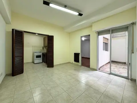 VENTA - Departamento de un dormitorio y patio - Rep. de la Sexta, Rosario.