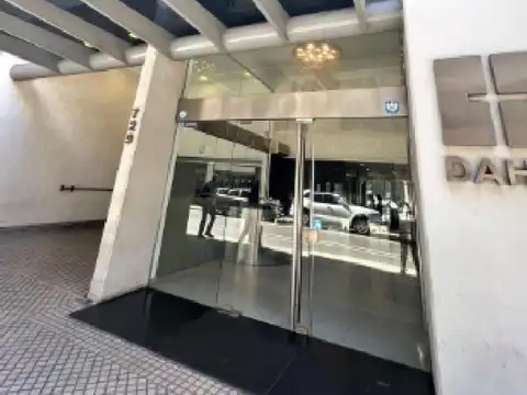 Entre Ríos 700, Piso 10