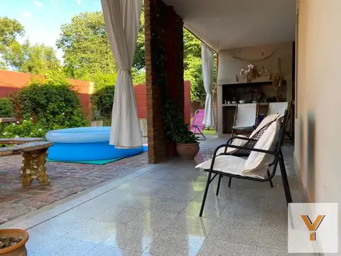 Casa 3 ambientes con 1 baño