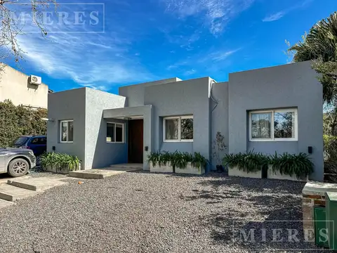 Casa en VENTA en Barrio El Atardecer