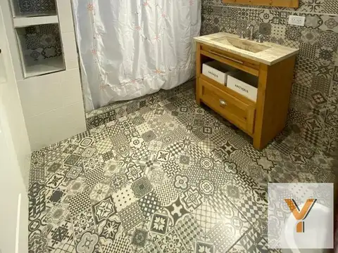 Casa en venta - 4 Dormitorios 4 Baños - La Matanza