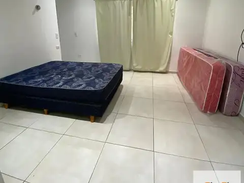 Casa 5 ambientes con 4 baños