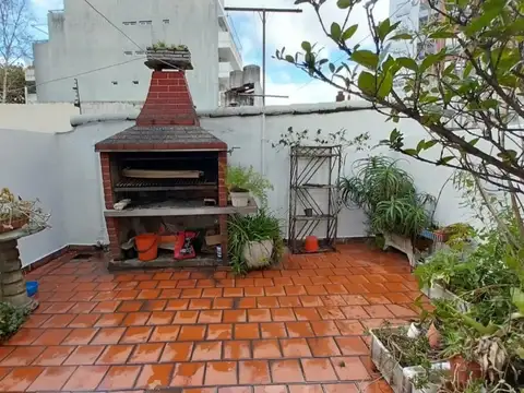 Alvarez Thomas 1232 , Piso 1