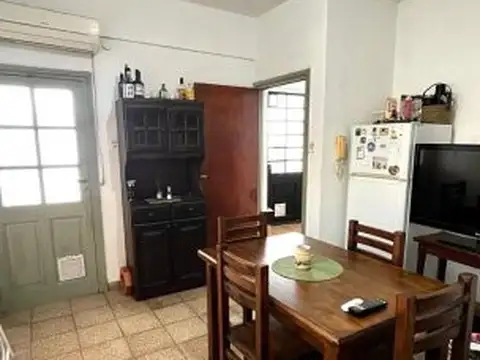 Salta 1500 , Piso 2