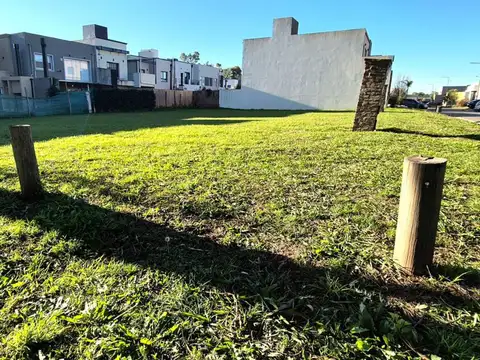 Terreno en Venta en Sourigues, USD 40.000