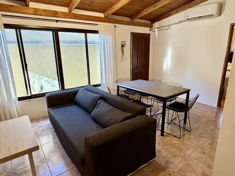 Depto Tipo Casa en Venta de 6 ambientes