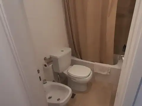 Departamento en Alquiler con 1 cochera